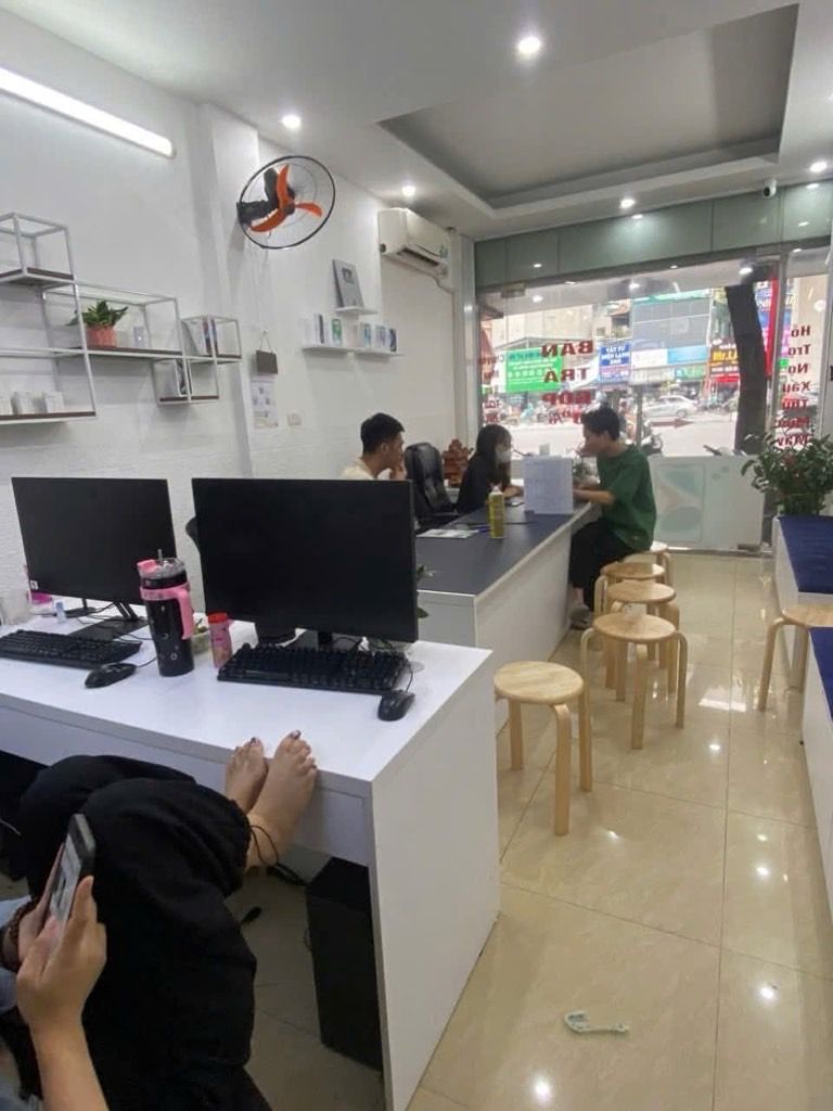 Bán nhà Nguyễn Trãi - diện tích 28m2 5 tầng - Mặt phố trung tâm quận - giá 19 tỷ