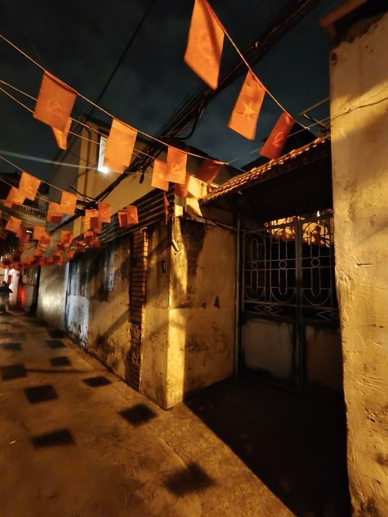 Bán nhà trong ngõ phố Lệ Mật 73m2 x 2 tầng, Q. Long Biên – Giá 11,2 tỷ