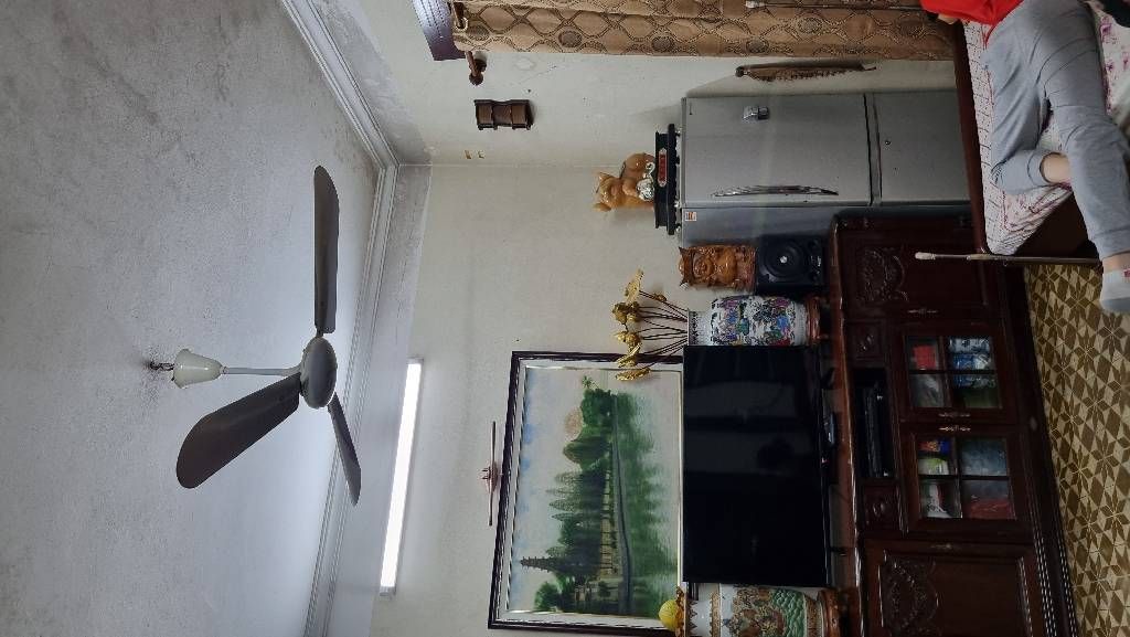 Bán nhà Đồng Nhân - diện tích 35m2 2 tầng - lô góc, gần chợ - giá 7,15 tỷ