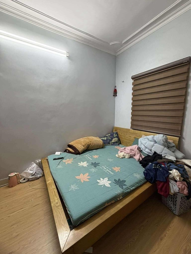 Bán nhà Ngõ Quỳnh - diện tích 9,5m2 4 tầng - ô tô đỗ cửa - giá 3,8 tỷ