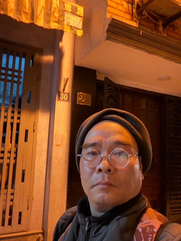 Bán nhà Ngõ Quỳnh - diện tích 9,5m2 4 tầng - ô tô đỗ cửa - giá 3,8 tỷ