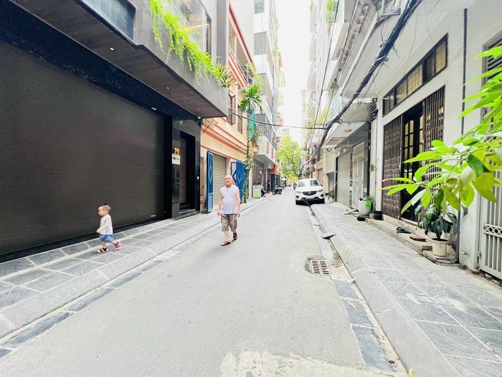 Bán nhà Tô Vĩnh Diện - diện tích 32.5m2 5 tầng - PHÂN LÔ OTO TRÁNH KINH DOANH - giá 13,5 tỷ