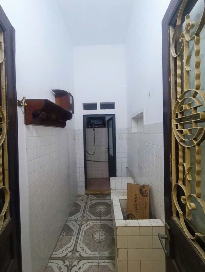 Bán nhà Tô Vĩnh Diện - diện tích 32.5m2 5 tầng - PHÂN LÔ OTO TRÁNH KINH DOANH - giá 13,5 tỷ