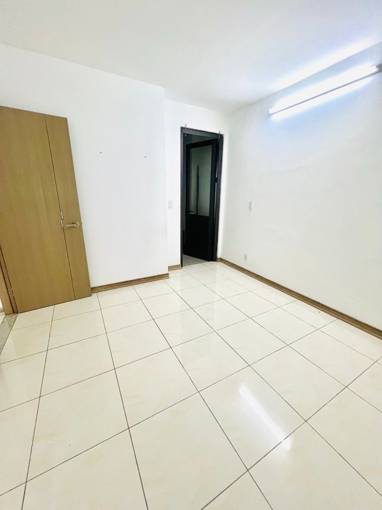 Bán nhà Lĩnh Nam - diện tích 73m2 1 tầng - Sổ đỏ chính chủ - giá 6,8 tỷ