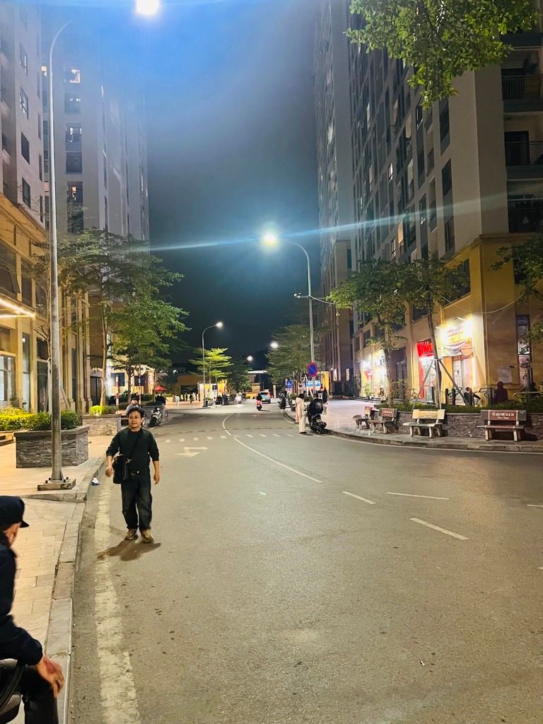 Bán nhà Lĩnh Nam - diện tích 73m2 1 tầng - Sổ đỏ chính chủ - giá 6,8 tỷ