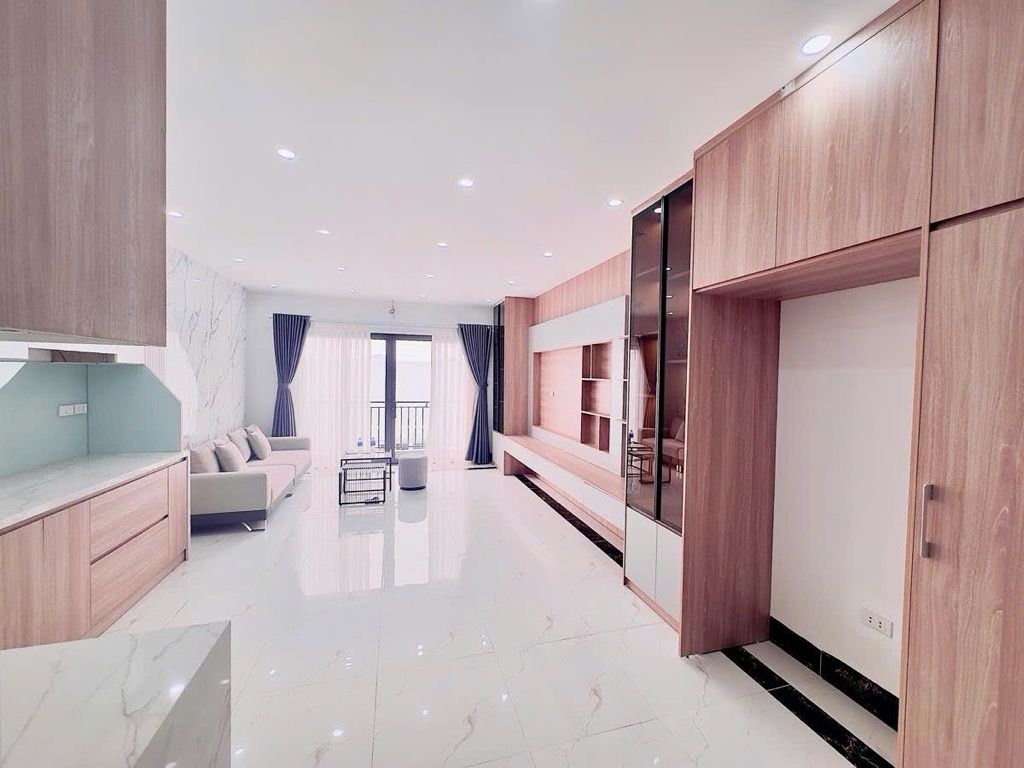 Bán nhà Bùi Xương Trạch - diện tích 47m2 6 tầng - Gara ô tô, thang máy - giá 18,3 tỷ