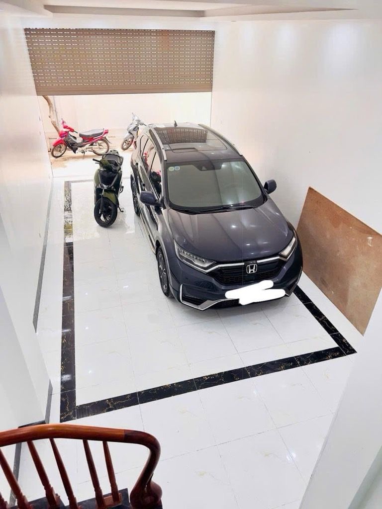 Bán nhà Bùi Xương Trạch - diện tích 47m2 6 tầng - Gara ô tô, thang máy - giá 18,3 tỷ