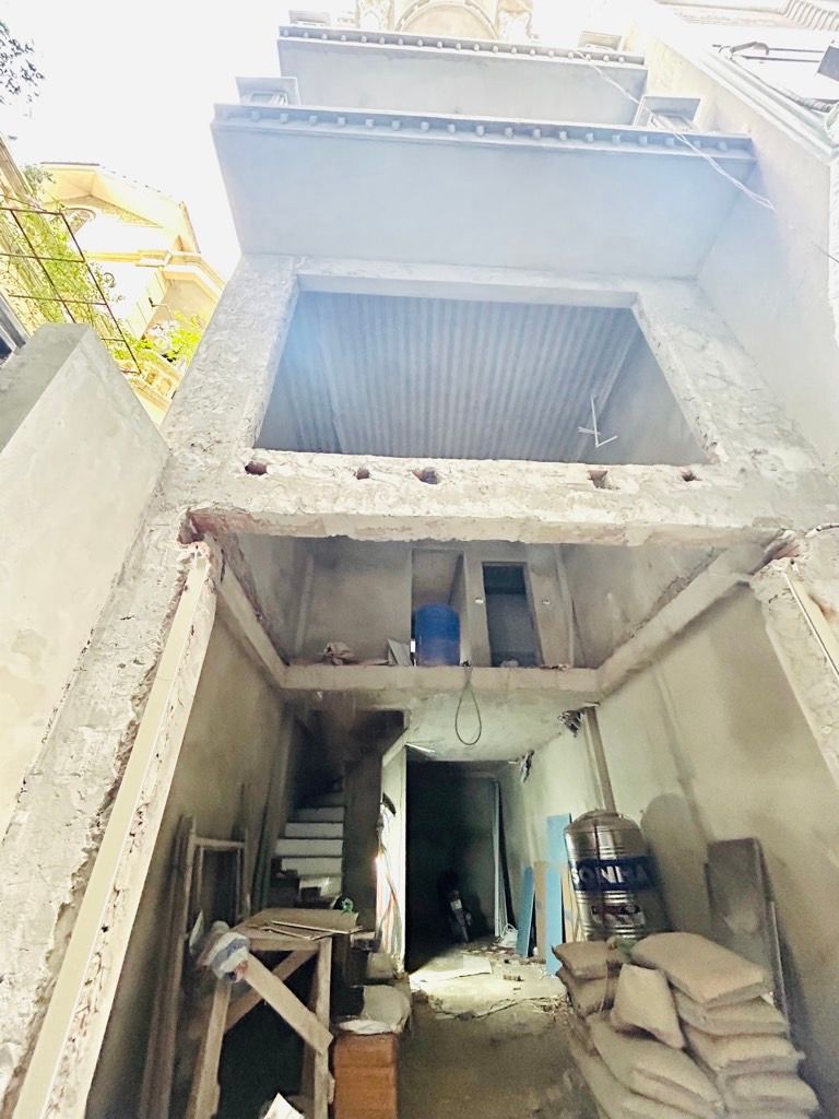 Bán nhà Nam Dư - diện tích 50m2 6 tầng - GẦN PHỐ - NHIỀU TIỆN ÍCH XUNG QUANH - giá 13,5 tỷ