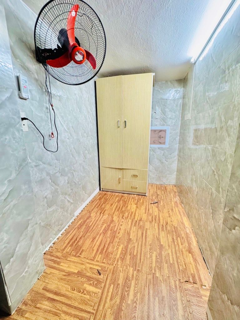 Bán nhà Văn Hương - diện tích 7,5m2 3 tầng - Nhà nhỏ xinh - giá 2,39 tỷ