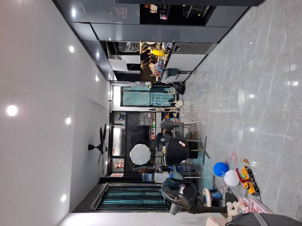 Bán nhà Kim Giang - diện tích 39m2 7 tầng - Lô góc, thang máy - giá 15,6 tỷ