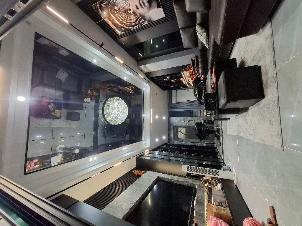 Bán nhà Kim Giang - diện tích 39m2 7 tầng - Lô góc, thang máy - giá 15,6 tỷ