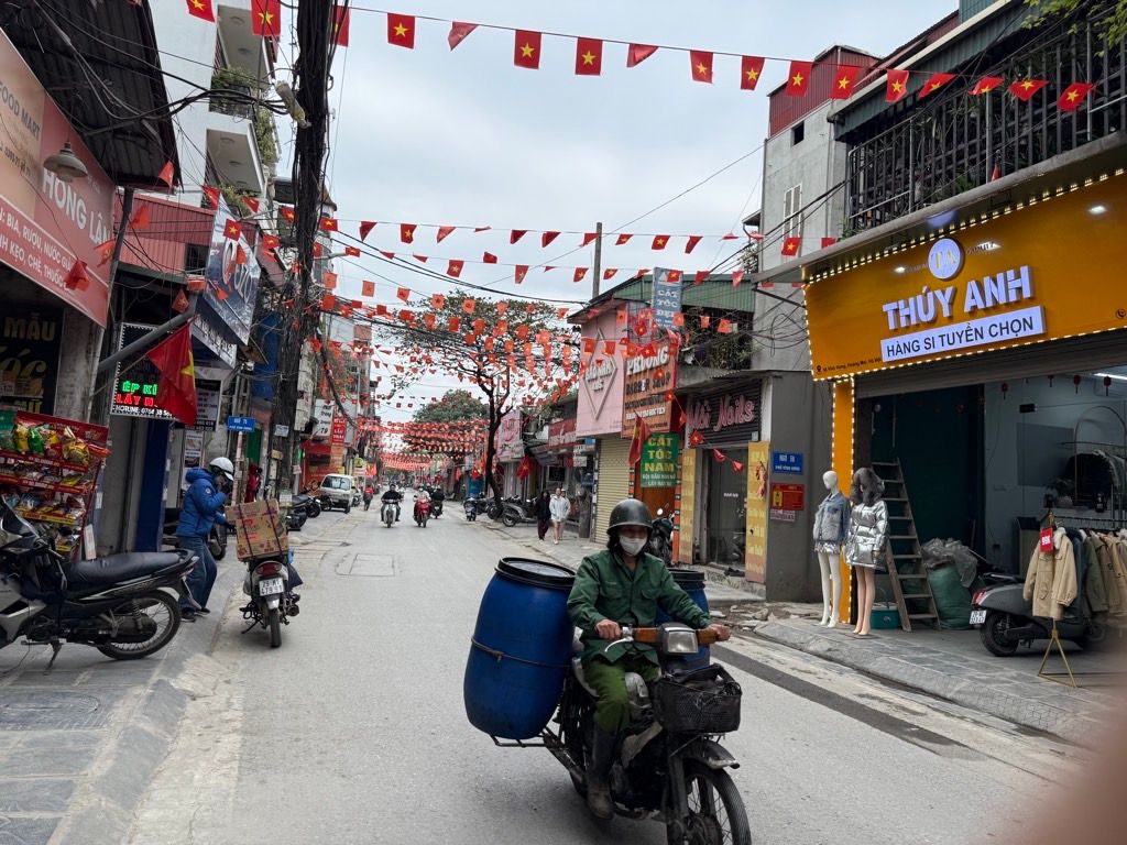 Bán nhà Vĩnh Hưng - diện tích 43.1m2 1 tầng - MẶT PHỐ - VỈA HÈ - Ô TÔ ĐỖ TRÁNH - giá 11,8 tỷ