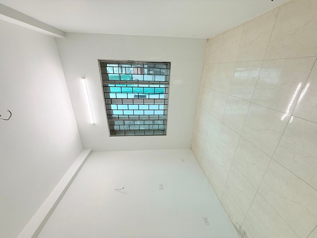 Bán nhà Hoàng Mai - diện tích 41m2 4 tầng - Ngõ rộng thoáng - giá 12,2 tỷ