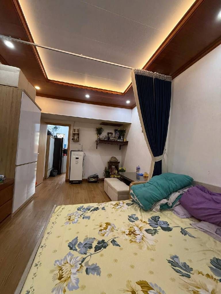 Bán nhà Vĩnh Hồ - diện tích 45m2 2 tầng - nhà tập thể B7 - giá 4 tỷ