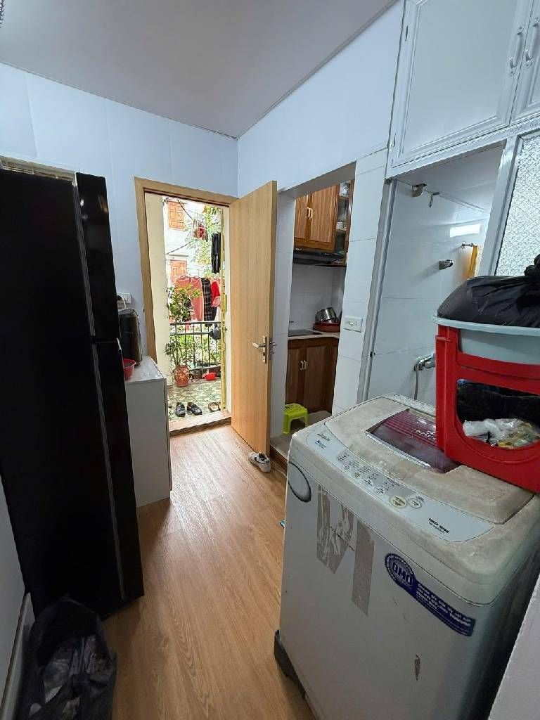 Bán nhà Vĩnh Hồ - diện tích 45m2 2 tầng - nhà tập thể B7 - giá 4 tỷ