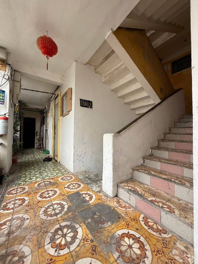 Bán nhà Vĩnh Hồ - diện tích 45m2 2 tầng - nhà tập thể B7 - giá 4 tỷ