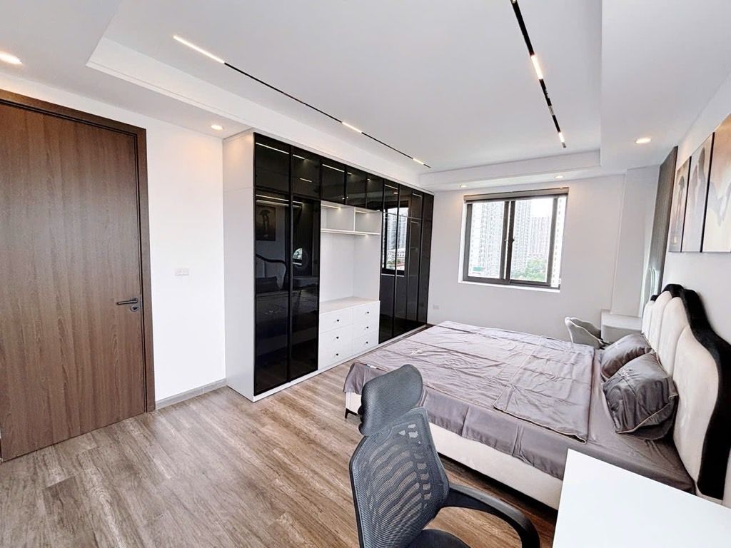 Bán Chung Cư Cánh Đồng Mơ: 100m2 – 4 Ngủ – 4 Mặt Thoáng – View Hồ – Full Đồ Mới – Giá 7.48 Tỷ - Ảnh 4