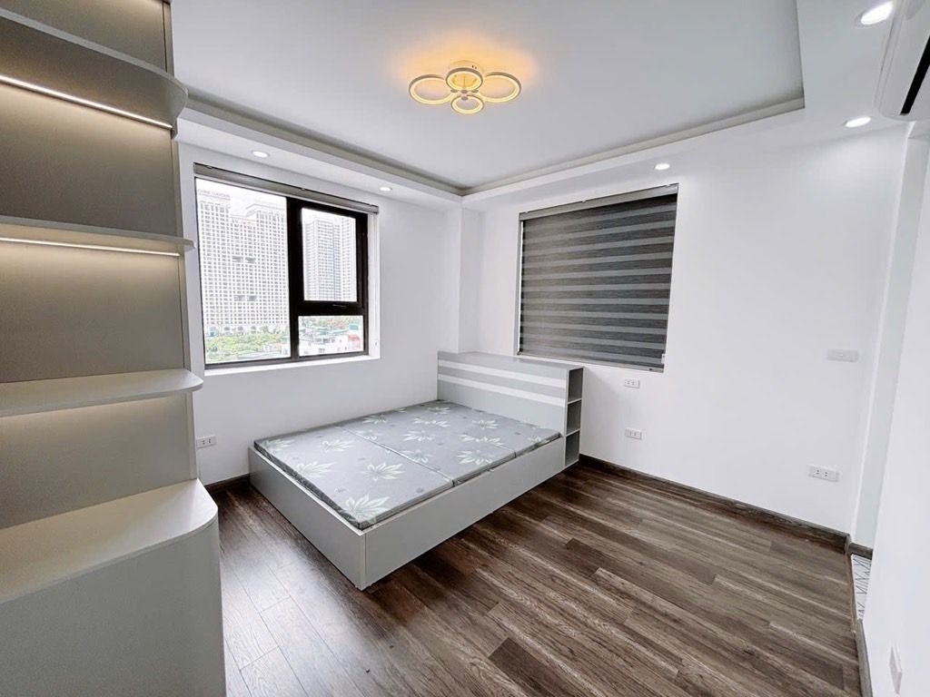 Bán Chung Cư Cánh Đồng Mơ: 100m2 – 4 Ngủ – 4 Mặt Thoáng – View Hồ – Full Đồ Mới – Giá 7.48 Tỷ - Ảnh 3