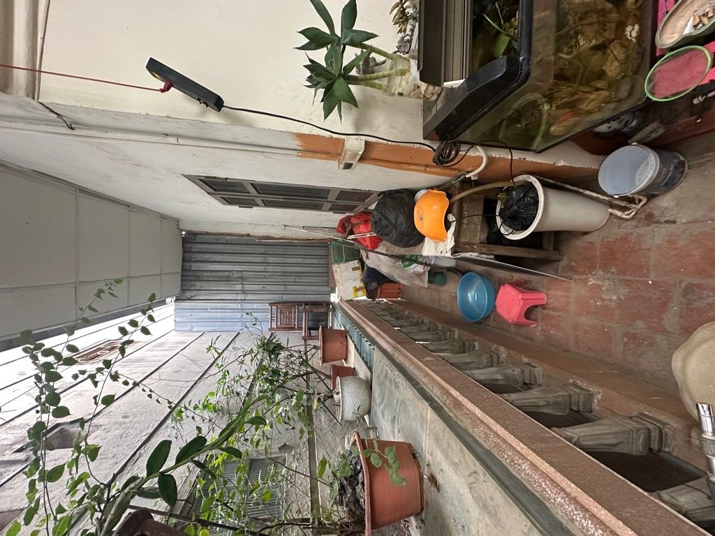 Bán nhà Hòa Bình - diện tích 34m2 3 tầng - Lô góc - giá 10 tỷ