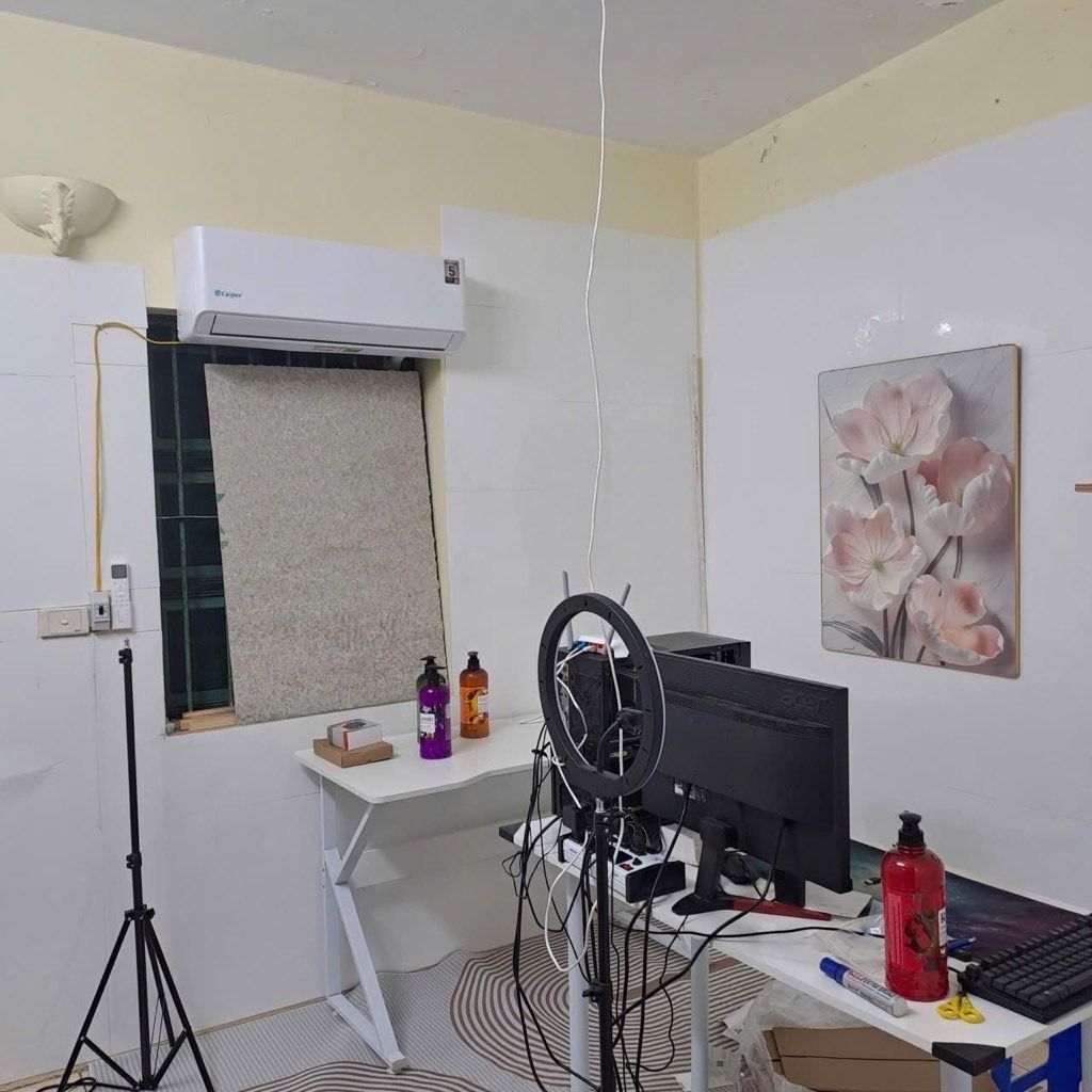 Bán nhà Nguyễn Khoái - diện tích 77,9m2 3 tầng - Ô tô đỗ cửa - giá 18,5 tỷ