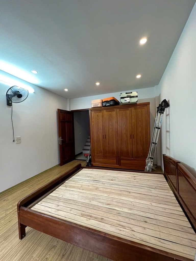 Bán nhà Chùa Quỳnh - diện tích 34.5m2 5 tầng - Lô góc thoáng sáng - giá 12 tỷ