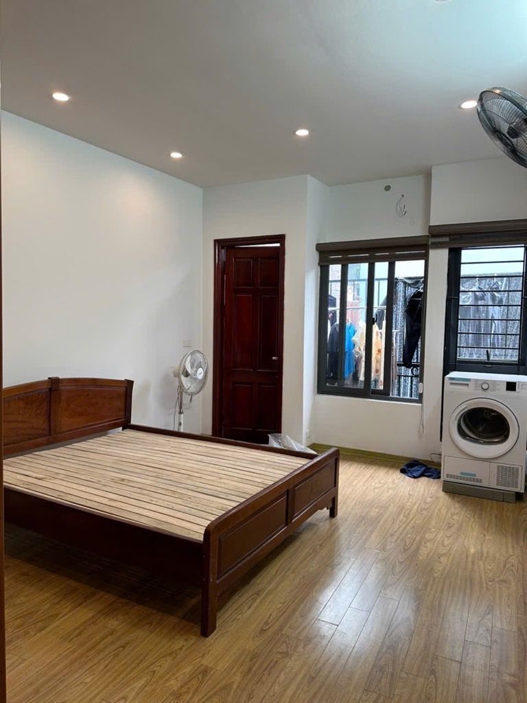 Bán nhà Chùa Quỳnh - diện tích 34.5m2 5 tầng - Lô góc thoáng sáng - giá 12 tỷ