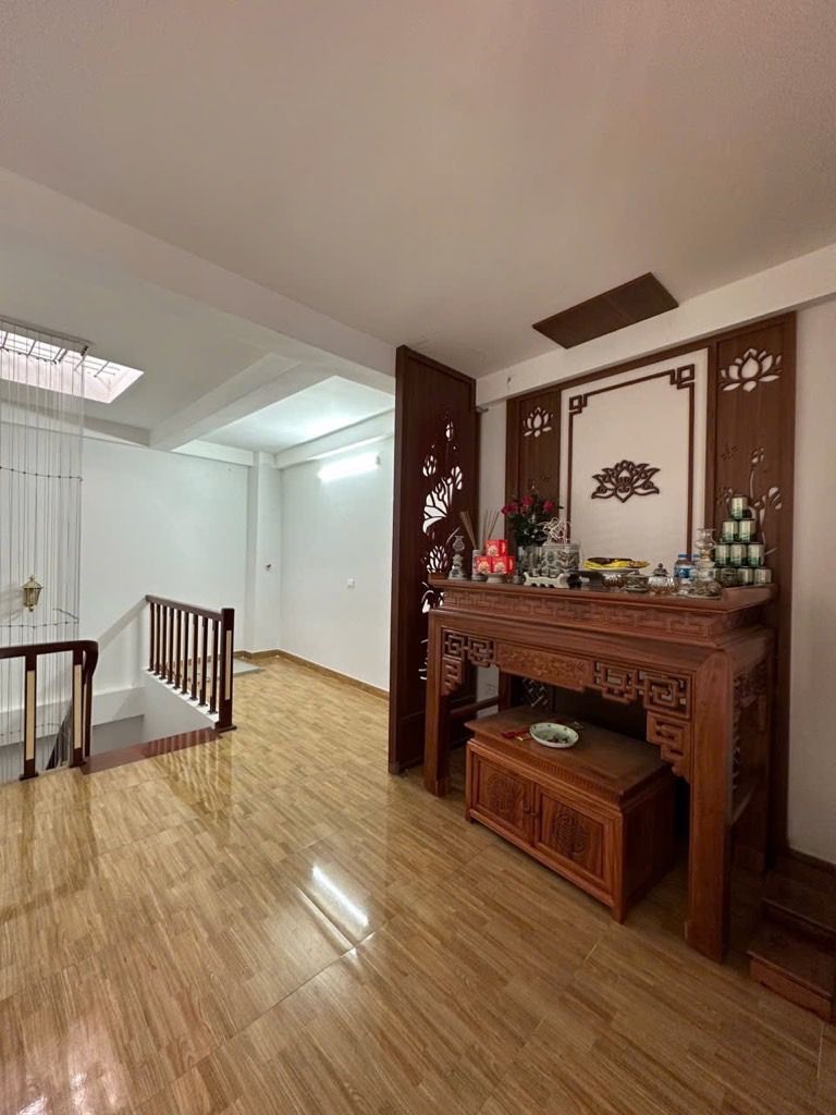 Bán nhà Chùa Quỳnh - diện tích 34.5m2 5 tầng - Lô góc thoáng sáng - giá 12 tỷ