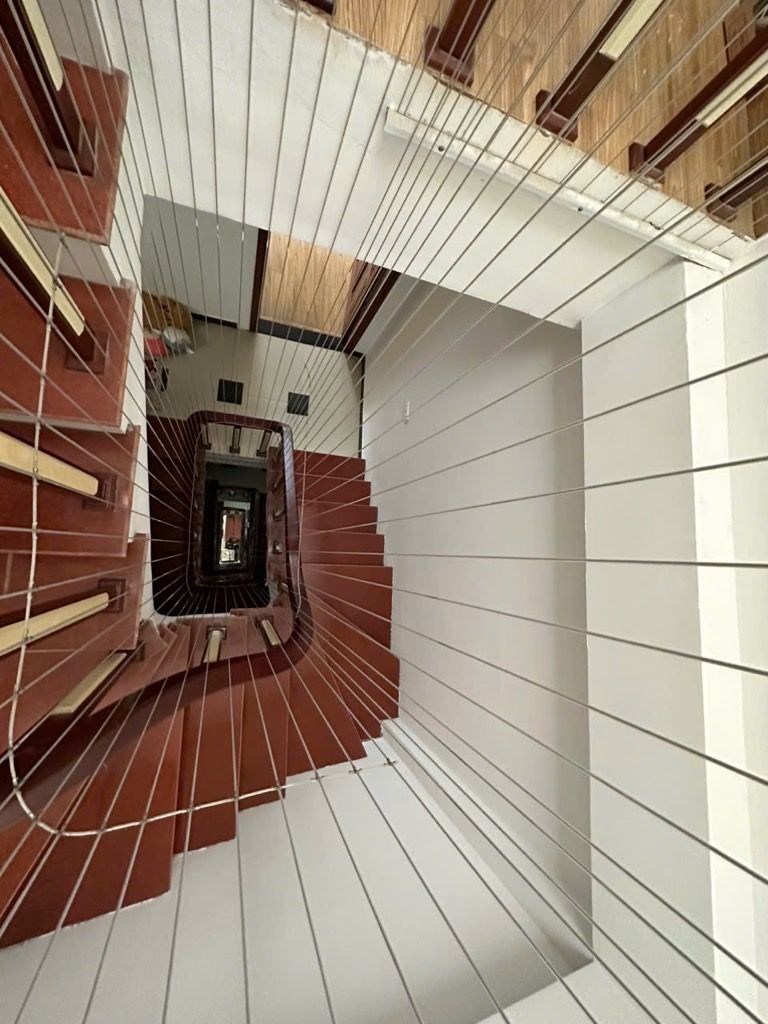 Bán nhà Chùa Quỳnh - diện tích 34.5m2 5 tầng - Lô góc thoáng sáng - giá 12 tỷ