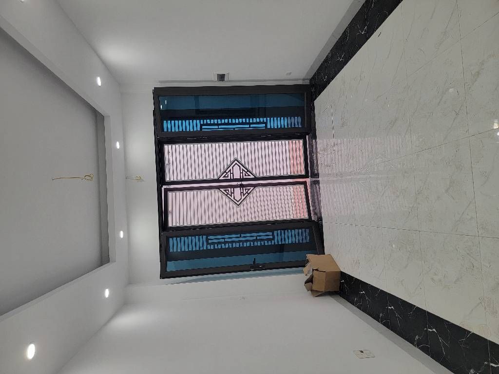 Bán nhà Thúy Lĩnh - diện tích 30m2 6 tầng - Ô TÔ ĐỖ CỔNG - giá 7,6 tỷ