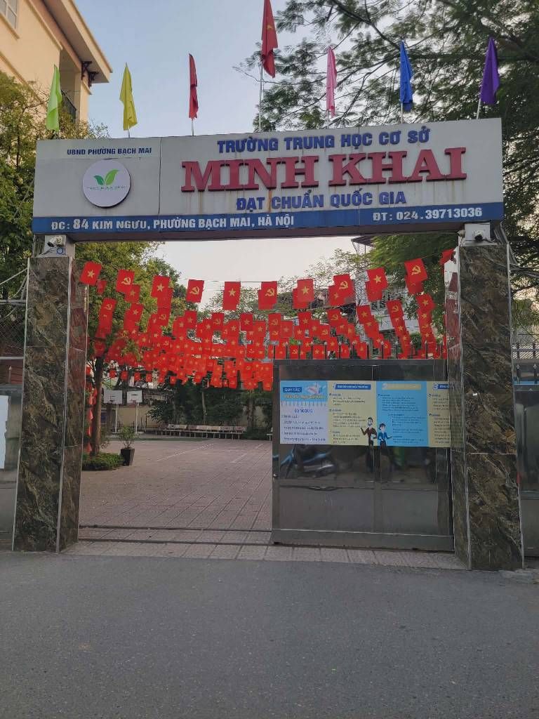 Bán nhà Trần Khát Chân - diện tích 12m2 4 tầng - Cạnh hồ Thanh Nhàn, công viên Võ Thị Sáu - giá 1,75 tỷ