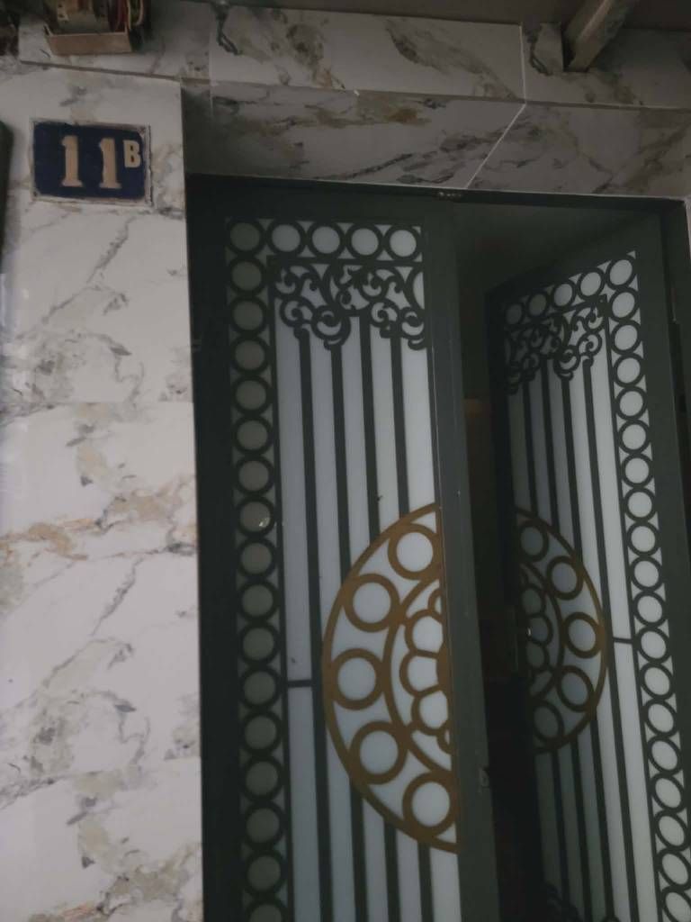 Bán nhà Trần Khát Chân - diện tích 12m2 4 tầng - Cạnh hồ Thanh Nhàn, công viên Võ Thị Sáu - giá 1,75 tỷ