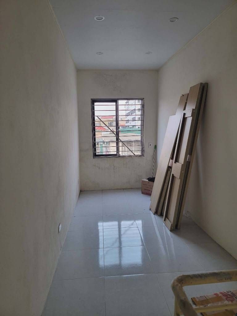 Bán nhà Trần Khát Chân - diện tích 12m2 4 tầng - Cạnh hồ Thanh Nhàn, công viên Võ Thị Sáu - giá 1,75 tỷ