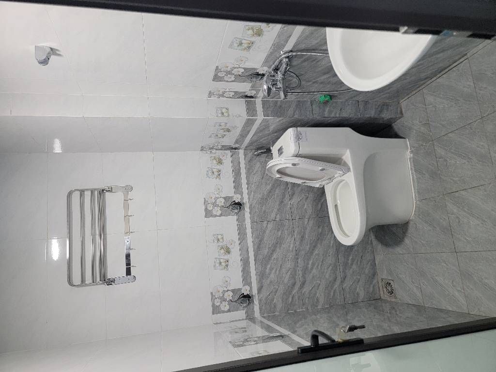 Bán nhà Thúy Lĩnh - diện tích 30m2 6 tầng - Ô TÔ ĐỖ CỔNG - giá 7,2 tỷ