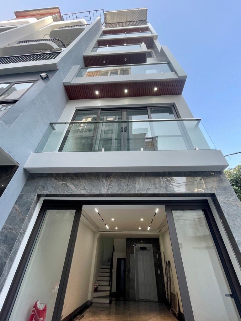 Bán nhà phố Phúc Lợi 40m2 x 6 tầng, Q. Long Biên – Giá 12,9 tỷ