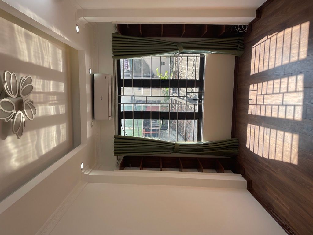 Bán nhà Thanh Lân - diện tích 24m2 5 tầng - Ngõ 3 gác tránh - giá 4,25 tỷ