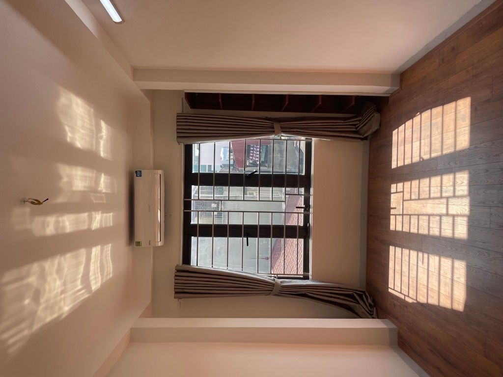 Bán nhà Thanh Lân - diện tích 24m2 5 tầng - Ngõ 3 gác tránh - giá 4,25 tỷ