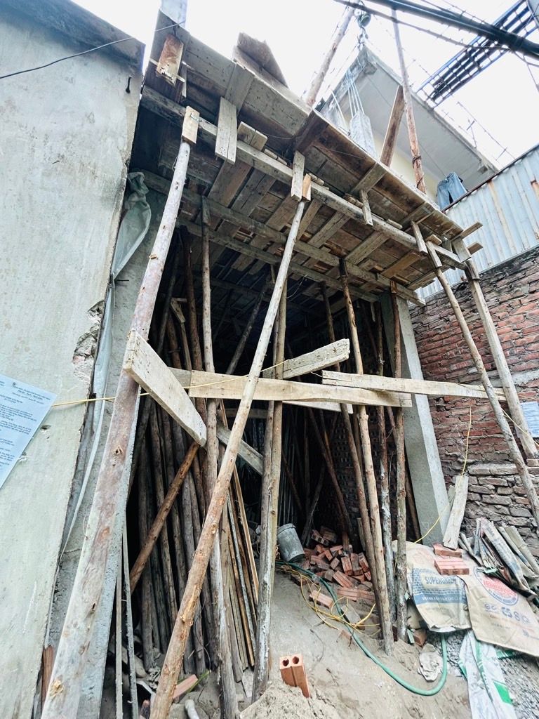 Bán nhà Đại Đồng - diện tích 36m2 5 tầng - Nhà đang xây, gần phố - giá 8,35 tỷ