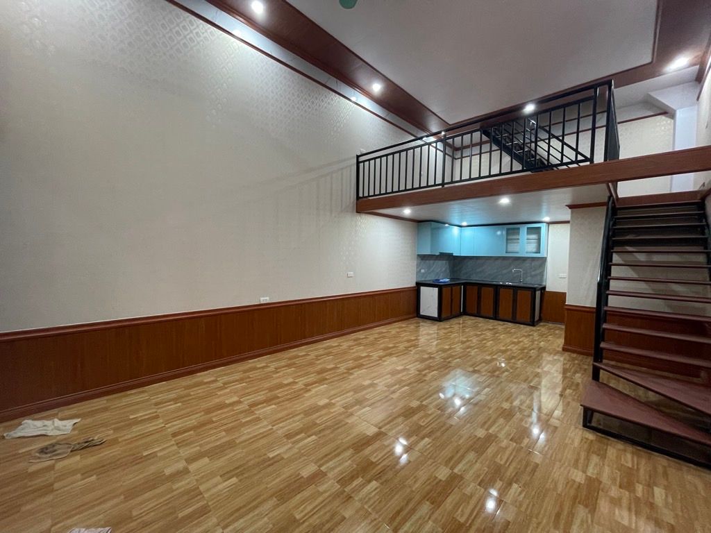 Bán nhà phố Ngọc Thụy 40m2 x 2 tầng, Q. Long Biên – Giá 2,98 tỷ