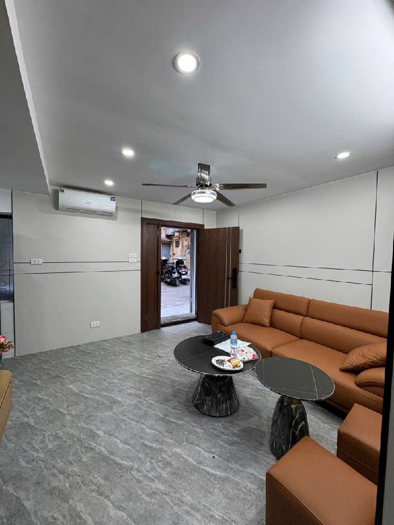 Bán nhà Bạch Mai - diện tích 60m2 1 tầng - Lô góc 2 mặt thoáng - giá 3,6 tỷ