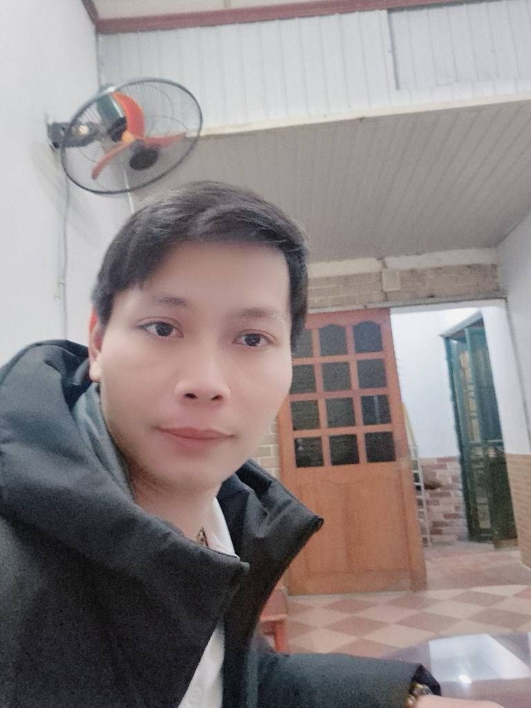 Bán nhà Lệnh Cư - diện tích 43m2 3 tầng - nhà đẹp, tổng 2 ngủ - giá 4,5 tỷ