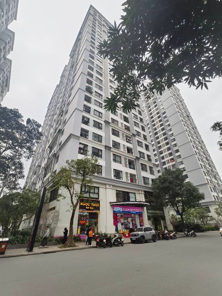 Bán nhà Minh Khai - diện tích 110.8m2 1 tầng - Nhà bán ở tầng 15, 3 ngủ, 2 Wc - giá 13,8 tỷ