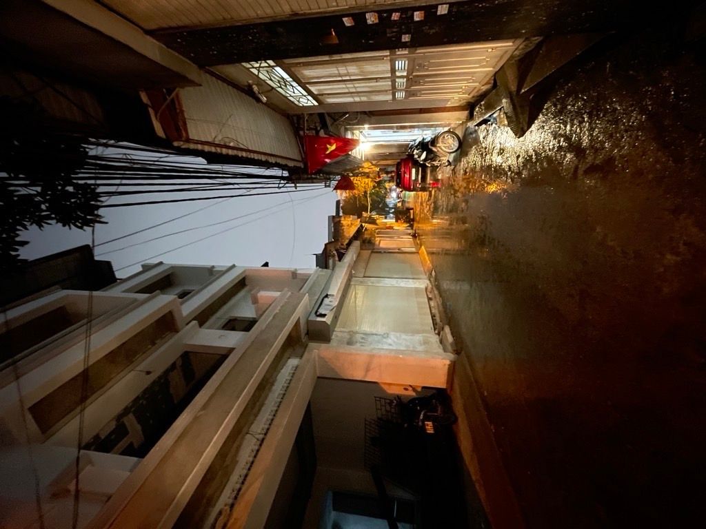 Bán nhà Định Công Thượng - diện tích 41,6m2 3 tầng - Ô tô tránh - giá 3,6 tỷ