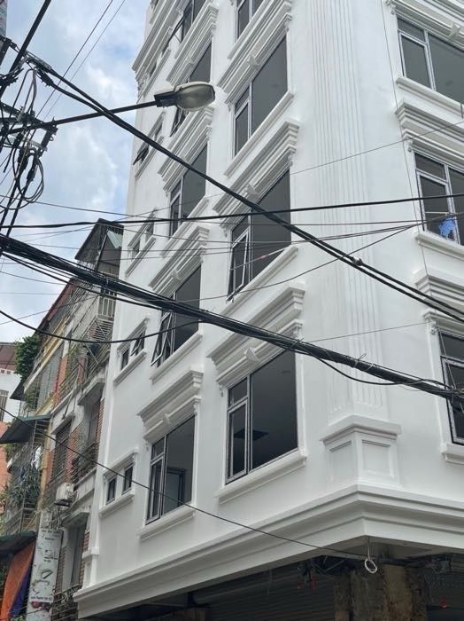 Bán nhà Tam Trinh - diện tích 38m2 5 tầng - Căn nhà vị trí rất đẹp, nói không với quy hoạch - giá 10,5 tỷ