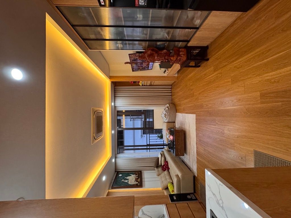 Bán nhà Đầm Trấu - diện tích 48m2 6 tầng - Ô tô đỗ cửa - giá 15,95 tỷ