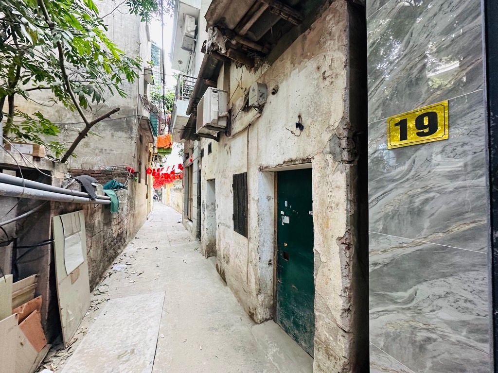 Bán nhà Chính Kinh - diện tích 88m2 7 tầng - Thang máy, sổ đỏ chính chủ - giá 20 tỷ