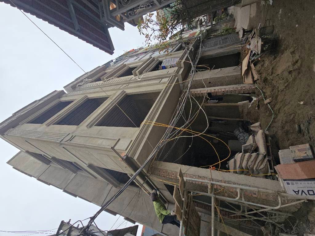 Bán nhà Ngũ Nhạc - diện tích 52m2 6 tầng - Nhà thang máy, mới keng - giá 13,6 tỷ