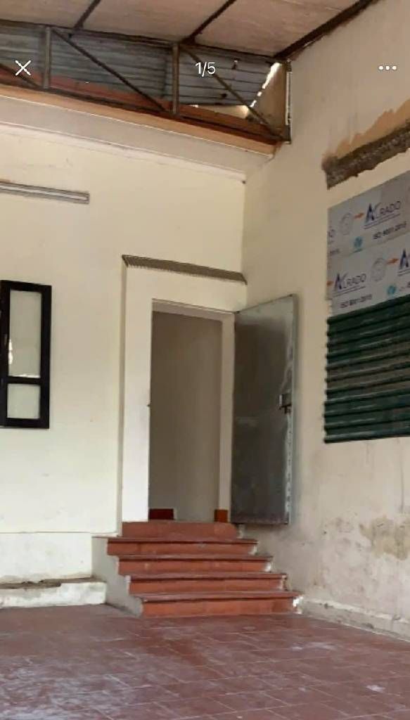 Bán nhà Nguyễn Khoái - diện tích 32m2 2 tầng - Lô góc, ô tô đỗ gần - giá 4,99 tỷ