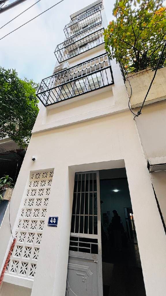 Bán nhà Nguyễn Trãi - diện tích 58,6m2 6 tầng - Ô tô tránh - giá 18,2 tỷ