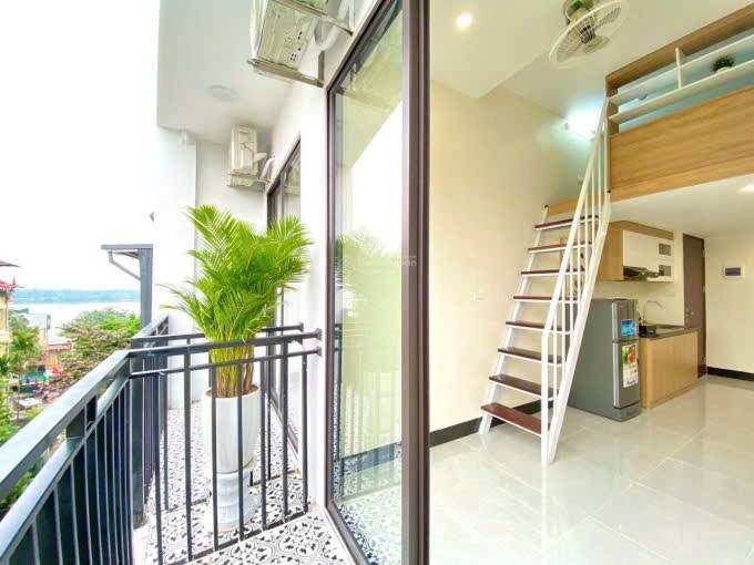 Bán nhà Bạch Đằng - diện tích 70m2 6 tầng - Ô tô đỗ cửa - giá 24 tỷ