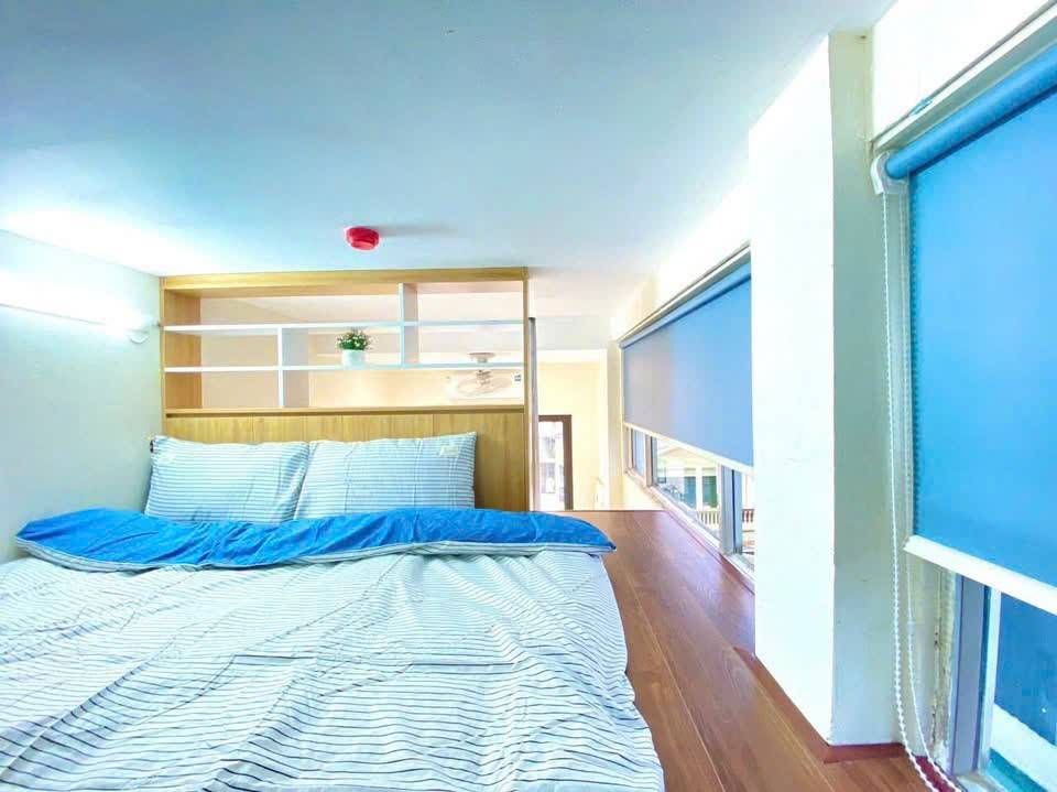 Bán nhà Bạch Đằng - diện tích 70m2 6 tầng - Ô tô đỗ cửa - giá 24 tỷ